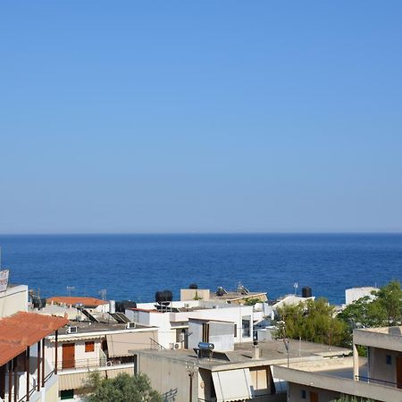 Voula Apartments Agia Marina  Exterior foto