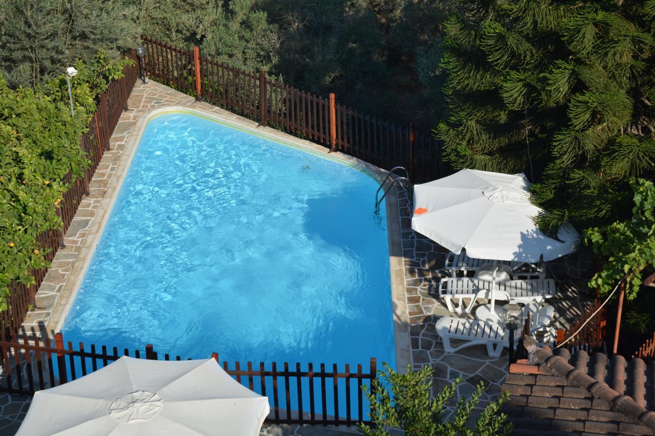Voula Apartments Agia Marina  Exterior foto